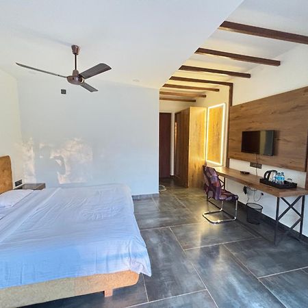 Zeenath Taj Gardens Yelagiri Exterior foto